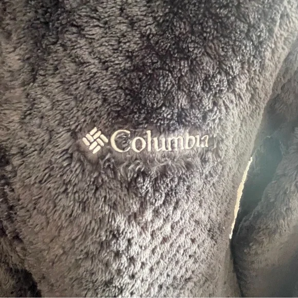 Columbia Women's Black Teddy Jacket - Picture 2 of 7